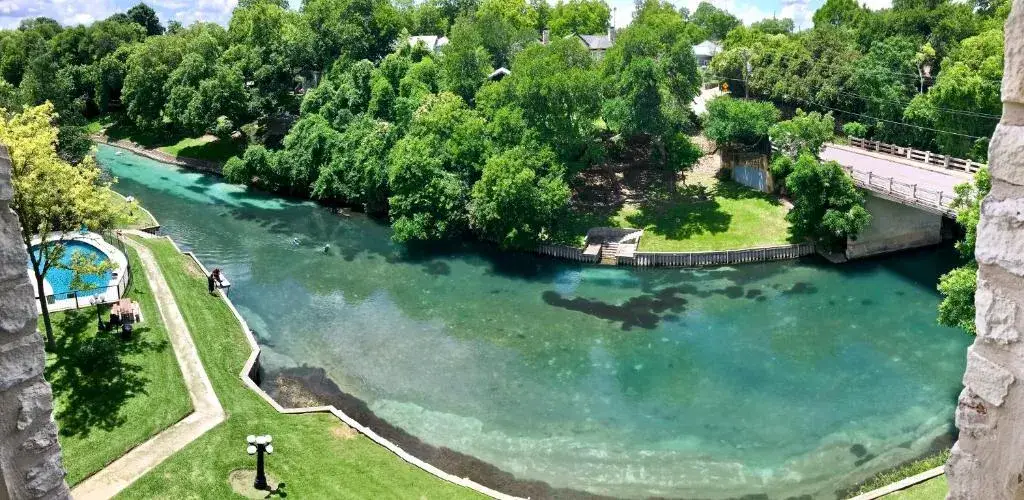 comal river in new braunfels