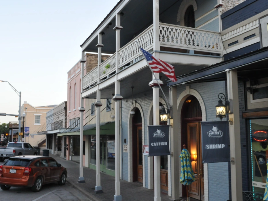 historic downtown bastrop