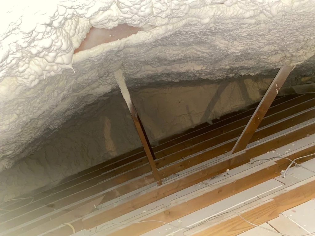 why crawl space insulation helps control seasonal humidity. why crawl space insulation helps control seasonal humidity.