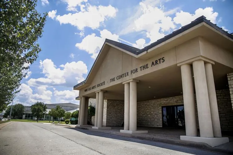 vive les arts theatre in killeen, tx