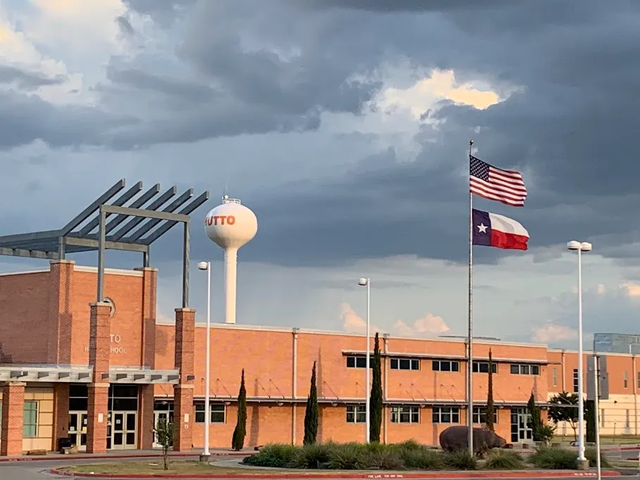 hutto high school (home of the hippos)