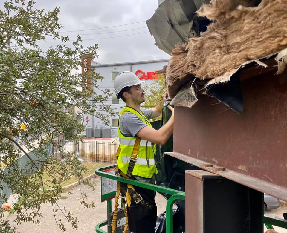 Dealing with Soiled Insulation in Blanco, TX: When and How to Remove It Safely